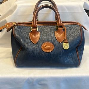 Dooney & Bourke leather purse